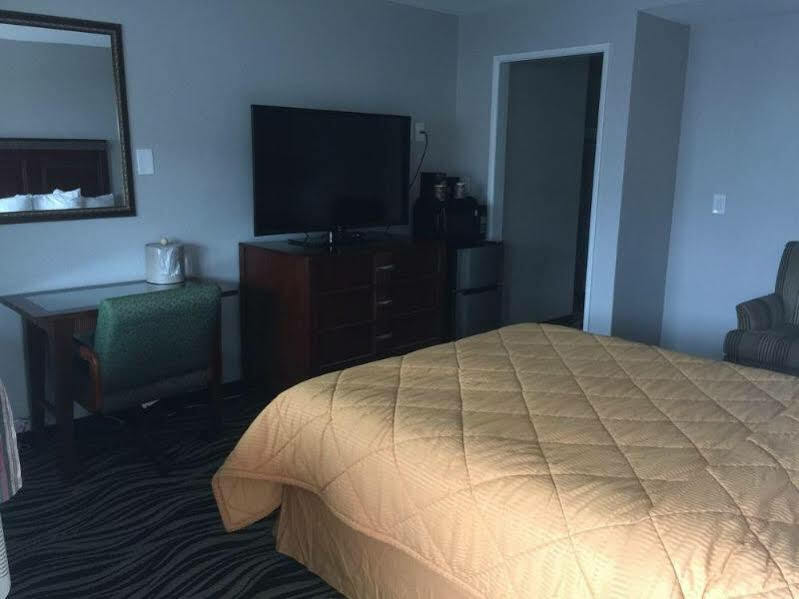 Rivershore 2* Astoria